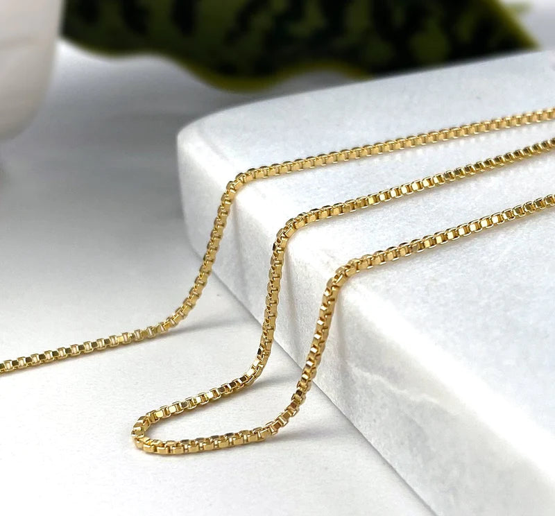 Chain 18" or 20" 1mm Box Link 18k Gold Filled. Bundle and Save. FREE SHIPPING on orders of $100 and over.  Sam's Jewelry World USA.